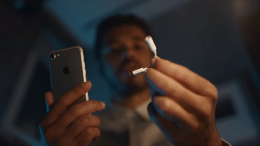 The Campaign of the week: Samsung V/S Apple